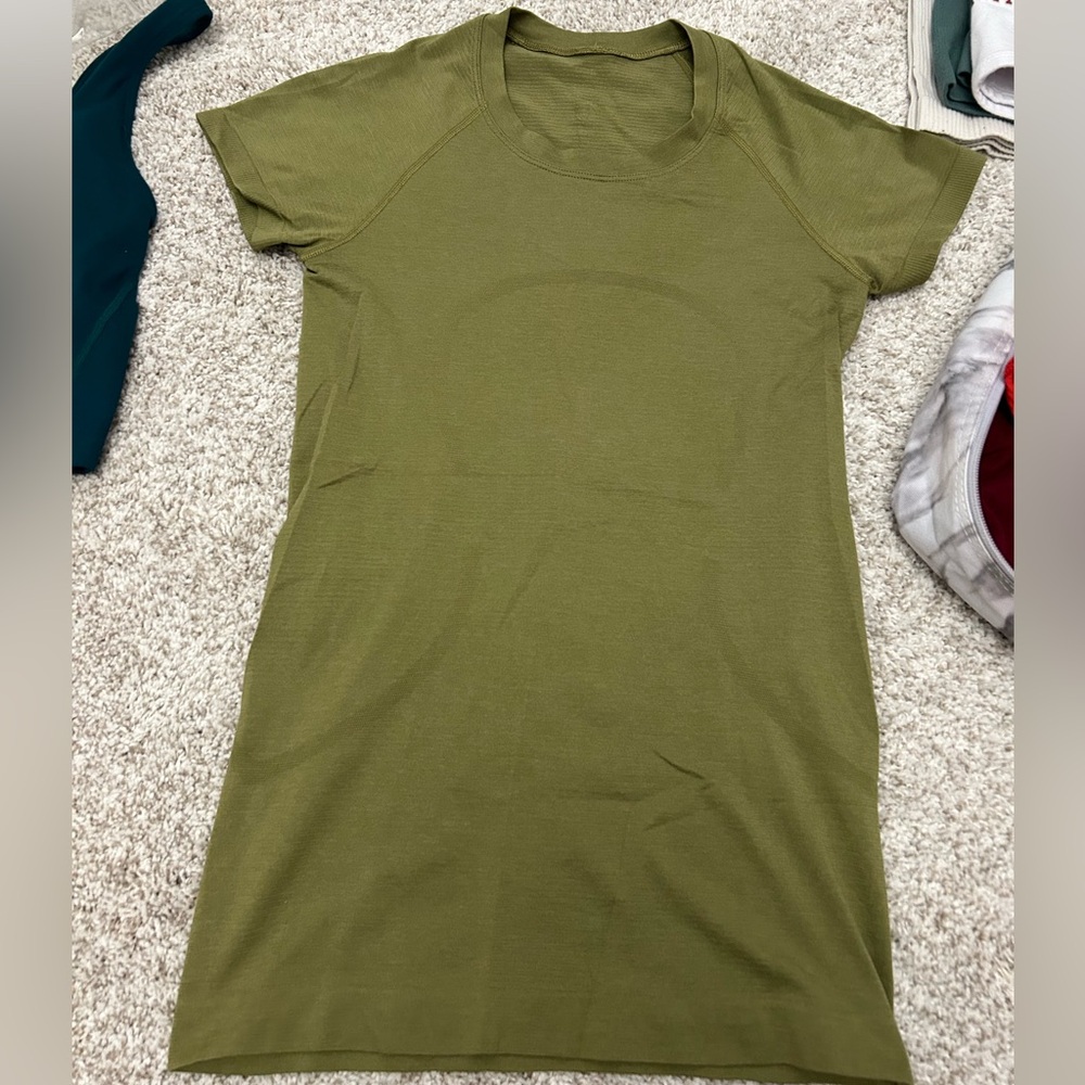 Lululemon Swiftly Tech - image 1